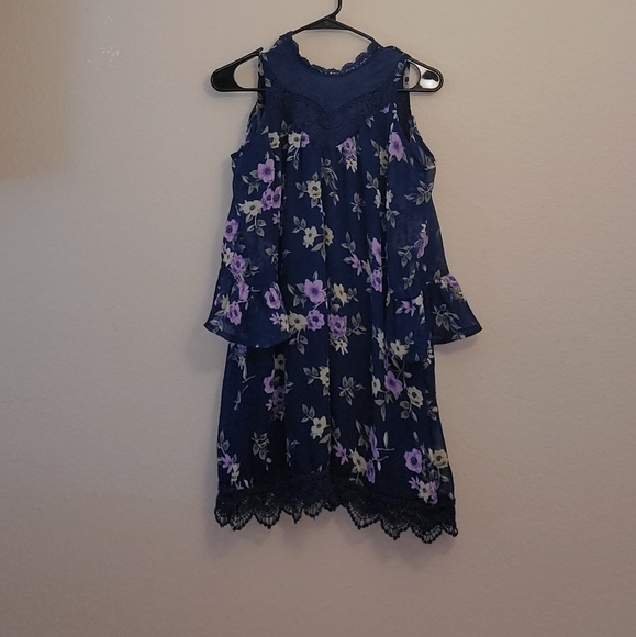 🌟 3 for $15 Deal! 🌟Beautees blue purple flower dress with lace 14 - Picture 5 of 5